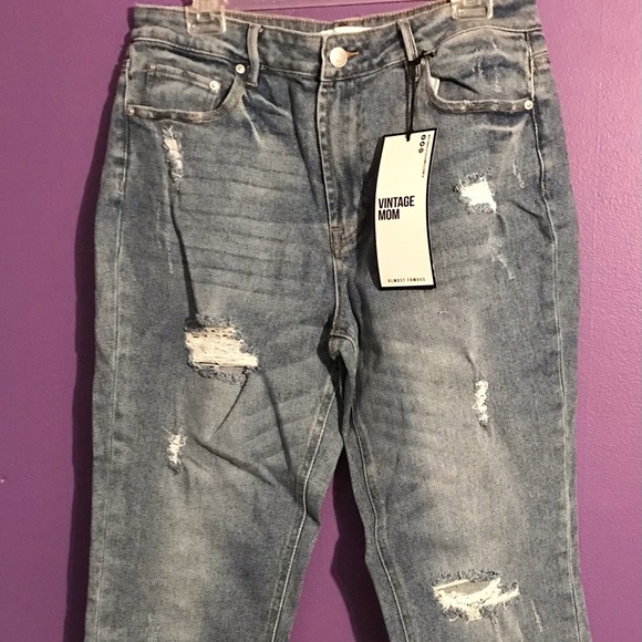 Almost Famous Vintage Mom Jeans - Picture 7 of 7